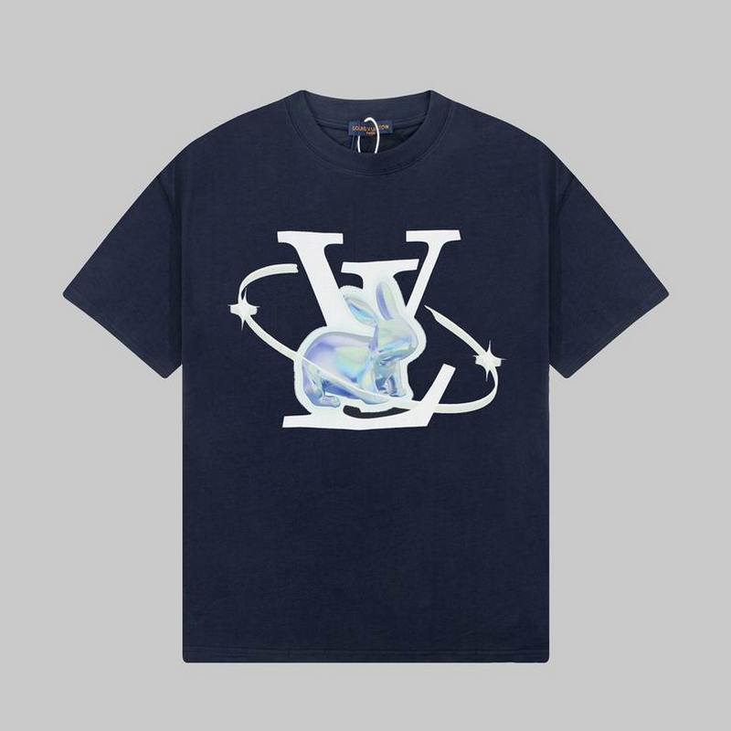 Louis Vuitton Men's T-shirts 61